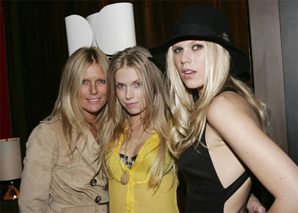 Любимые женщины гитариста Ричардса